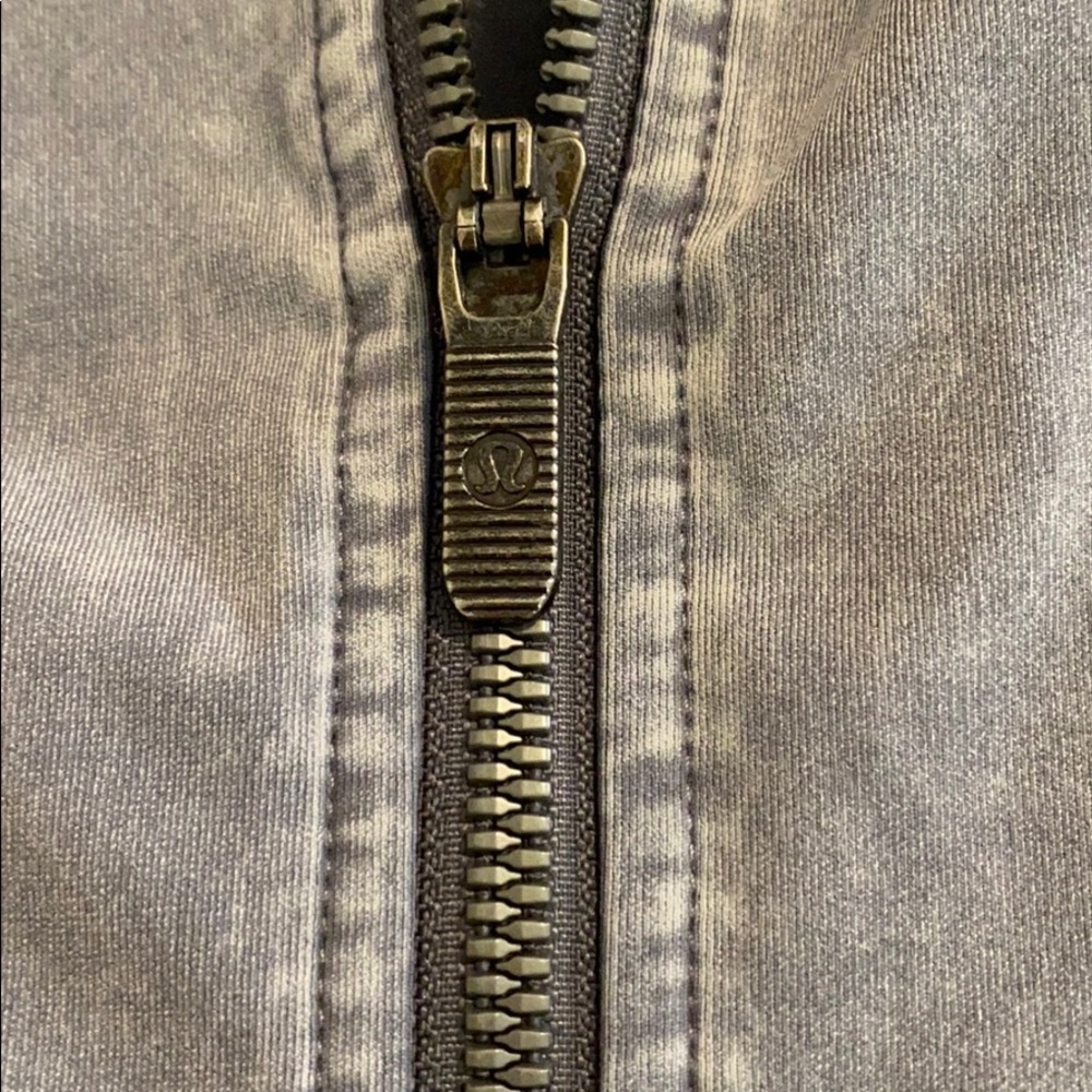 Lululemon define jacket - Picture 2 of 5